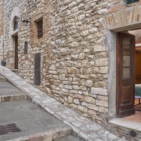 La Casina Nel Borgo Di Umbria * Corciano